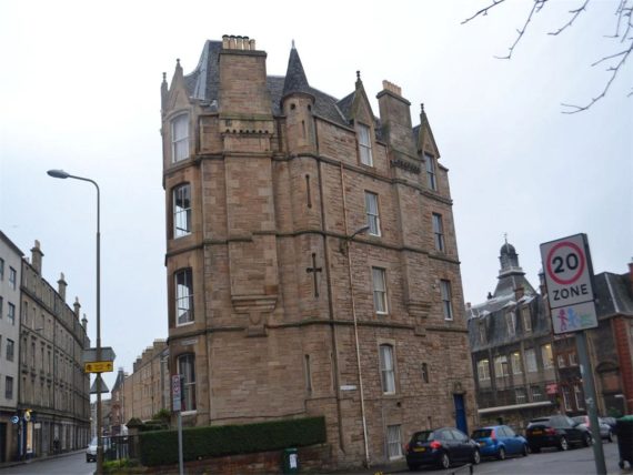 2 Bedroom Flat